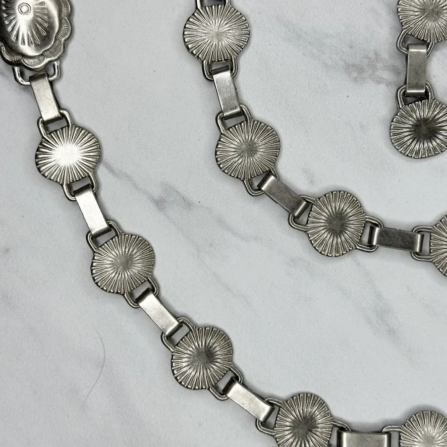 Chaps Western Concho Silver Tone Chain Link Belt One Size (OS) ✨ - Image 6