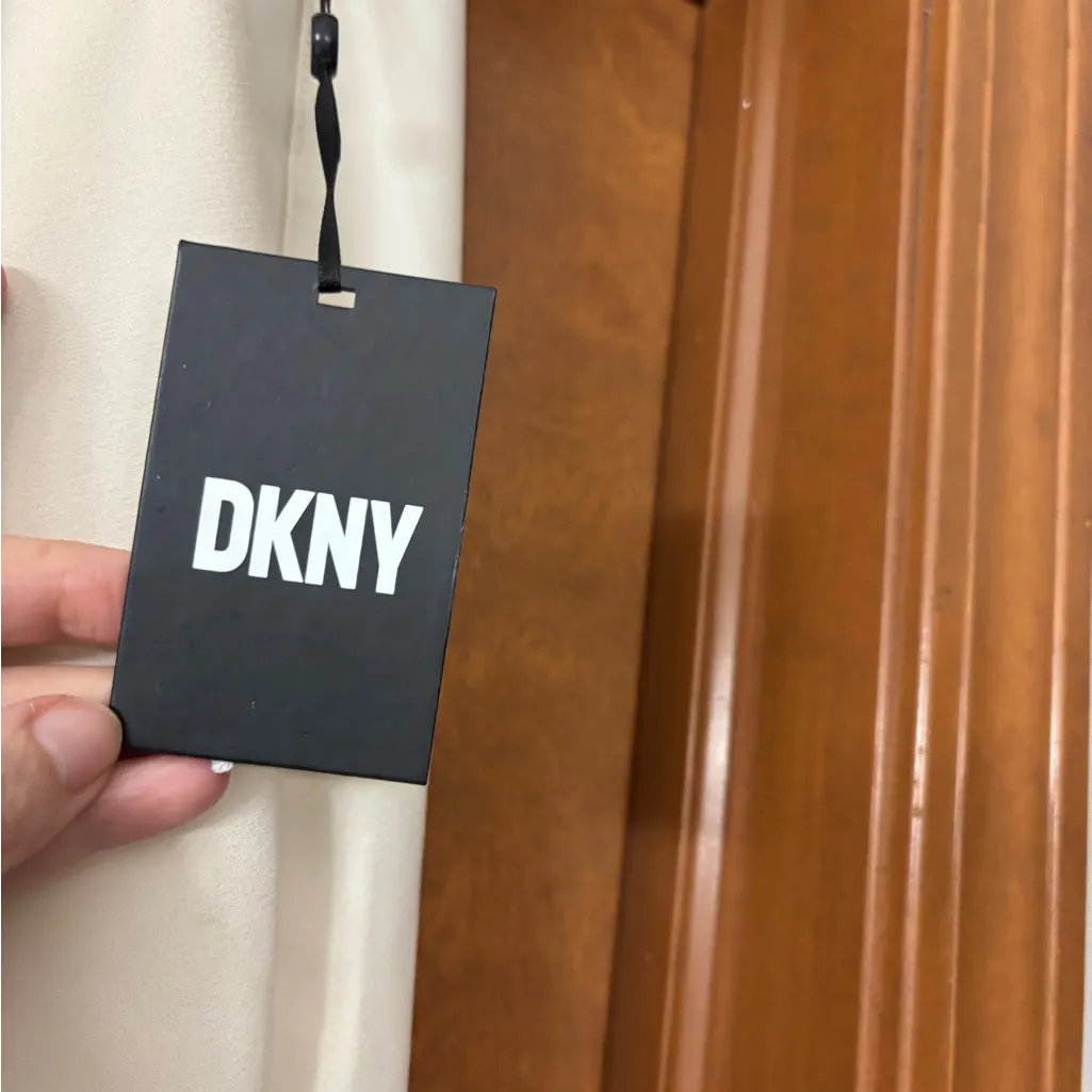 DKNY Wide Leg Crepe Trousers Eggnog color - Image 7