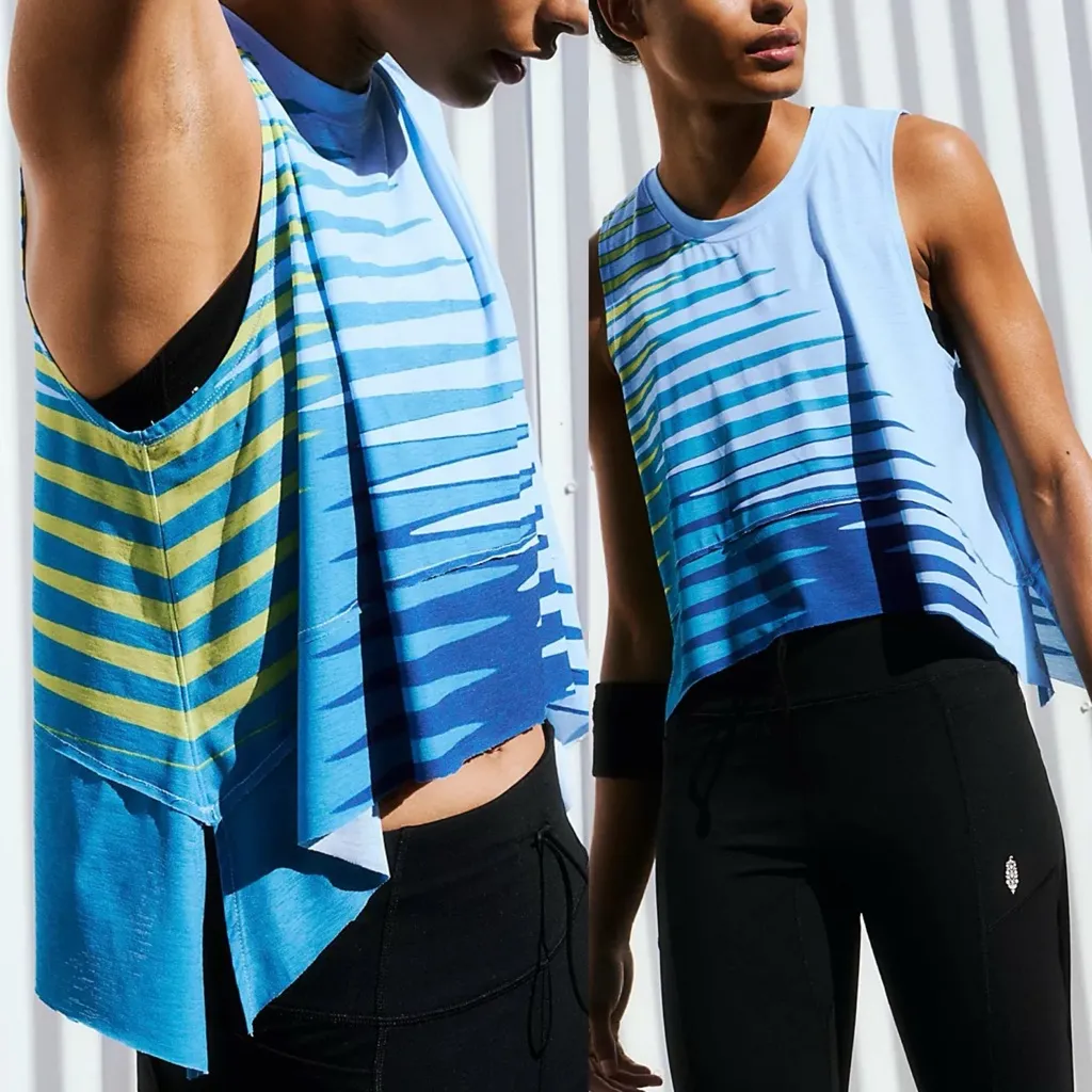 Free People Movement Tempo Printed Tank Blue Large - Image 2