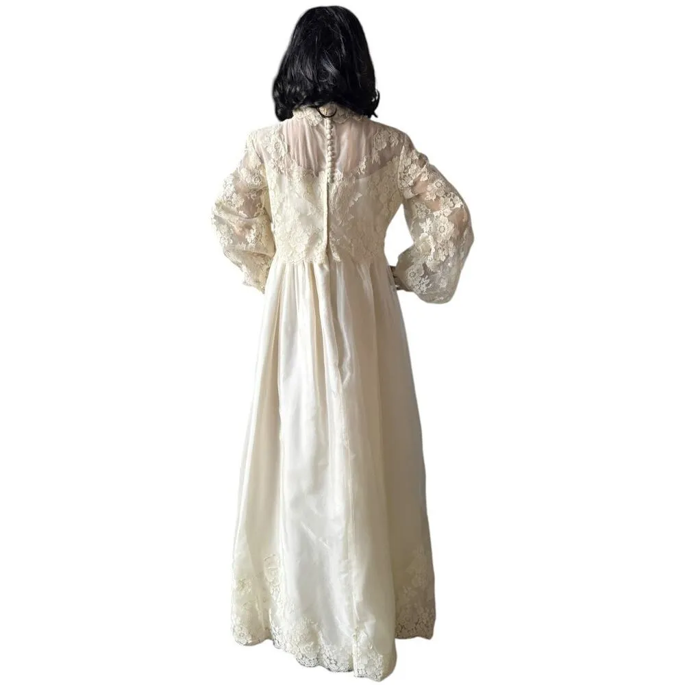 Vtg OOAK Lace Wedding dress scalloped sheer high neck & empire waist medium White - Image 4