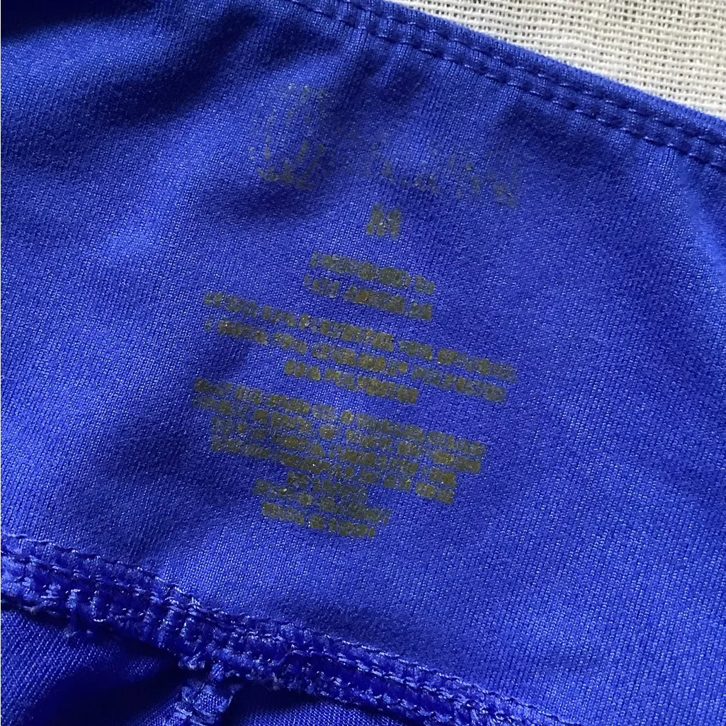 Lululemon athletic leggings+ 2 other nice as bonus 💙🖤💙 - Image 6