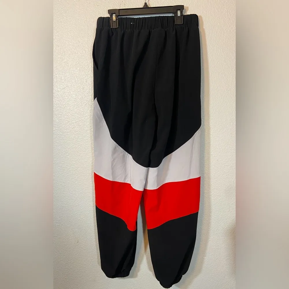 Sports Illustrated Windbreaker Jogger Pants Size Small Baggy. - Image 2
