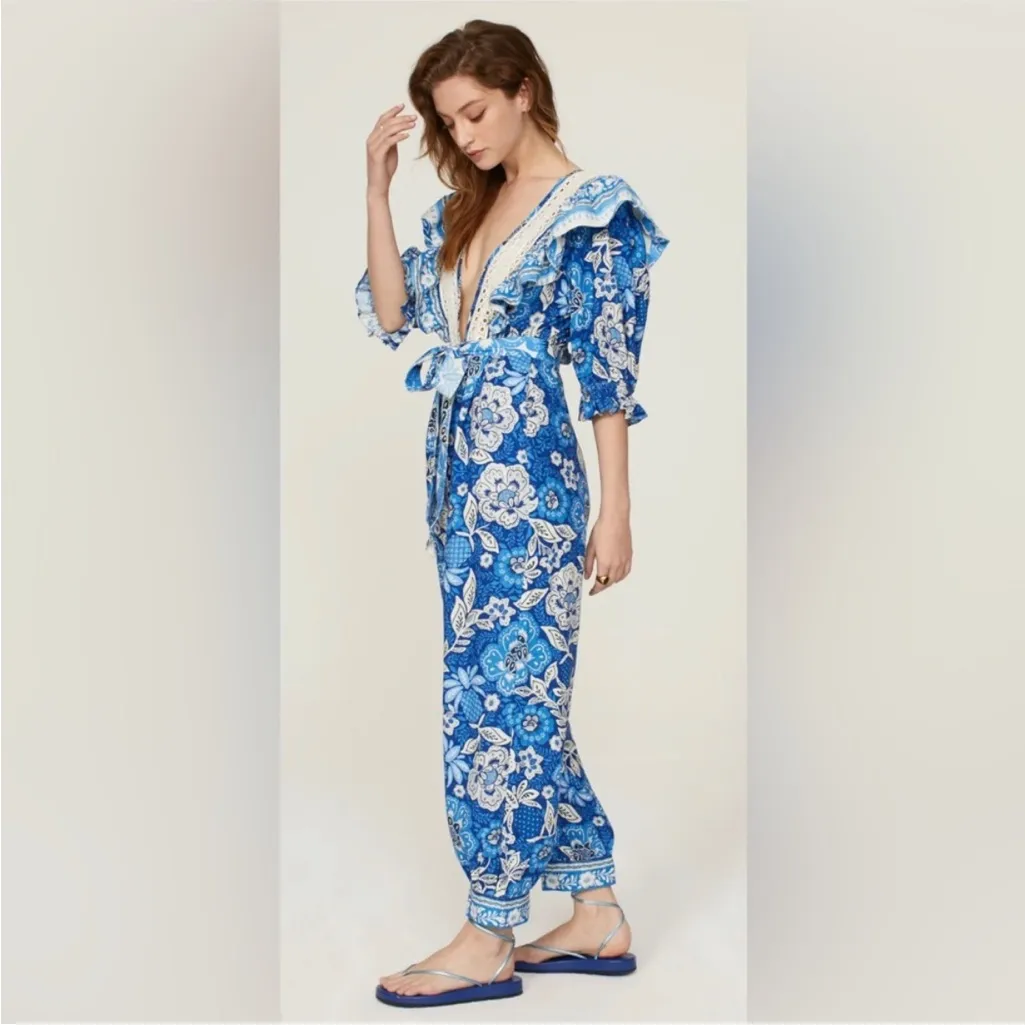 FARM Rio Full of Flowers Vibrant Blue & White Floral Jumpsuit Lace Trim sz Large - Image 6