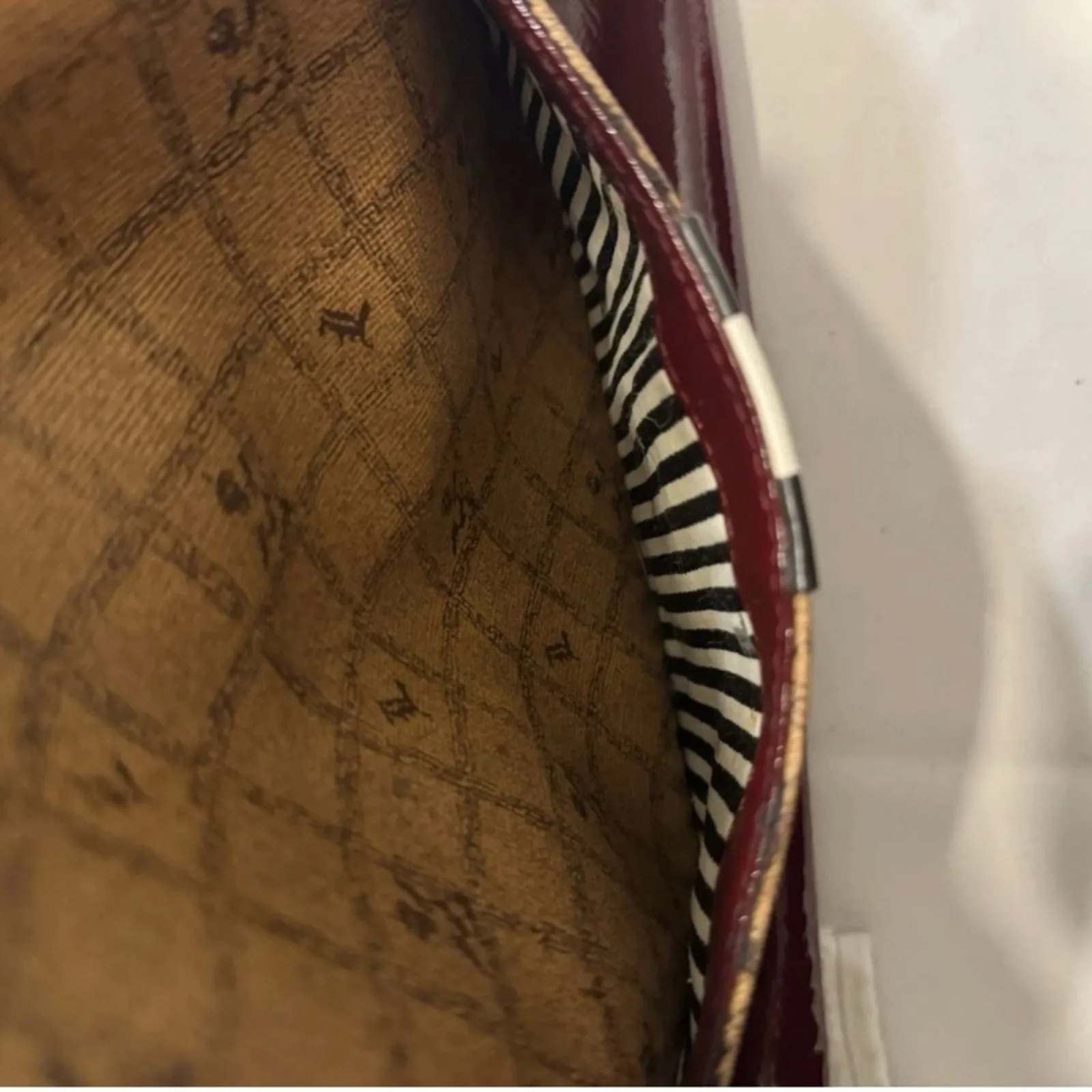 Vintage L.A.M.B. by Gwen Stefani LIPSTICK Satchel Leather Bowler Handbag - Image 11