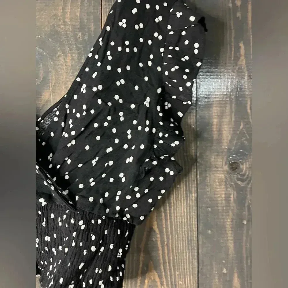 Polka Dot Ruffle Sleeve‎ Crop Top V-Neck Black and White Blouse A33 - Image 7