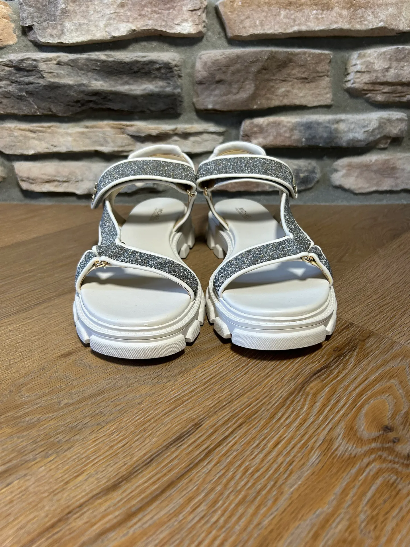 Size 7.5  strap on chunky platform sandals - Image 6