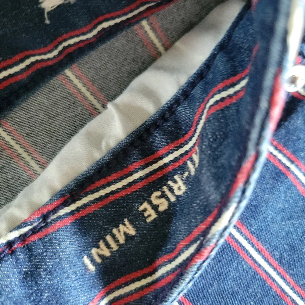 American Eagle Denim Mini Skirt Size 4 - Image 8
