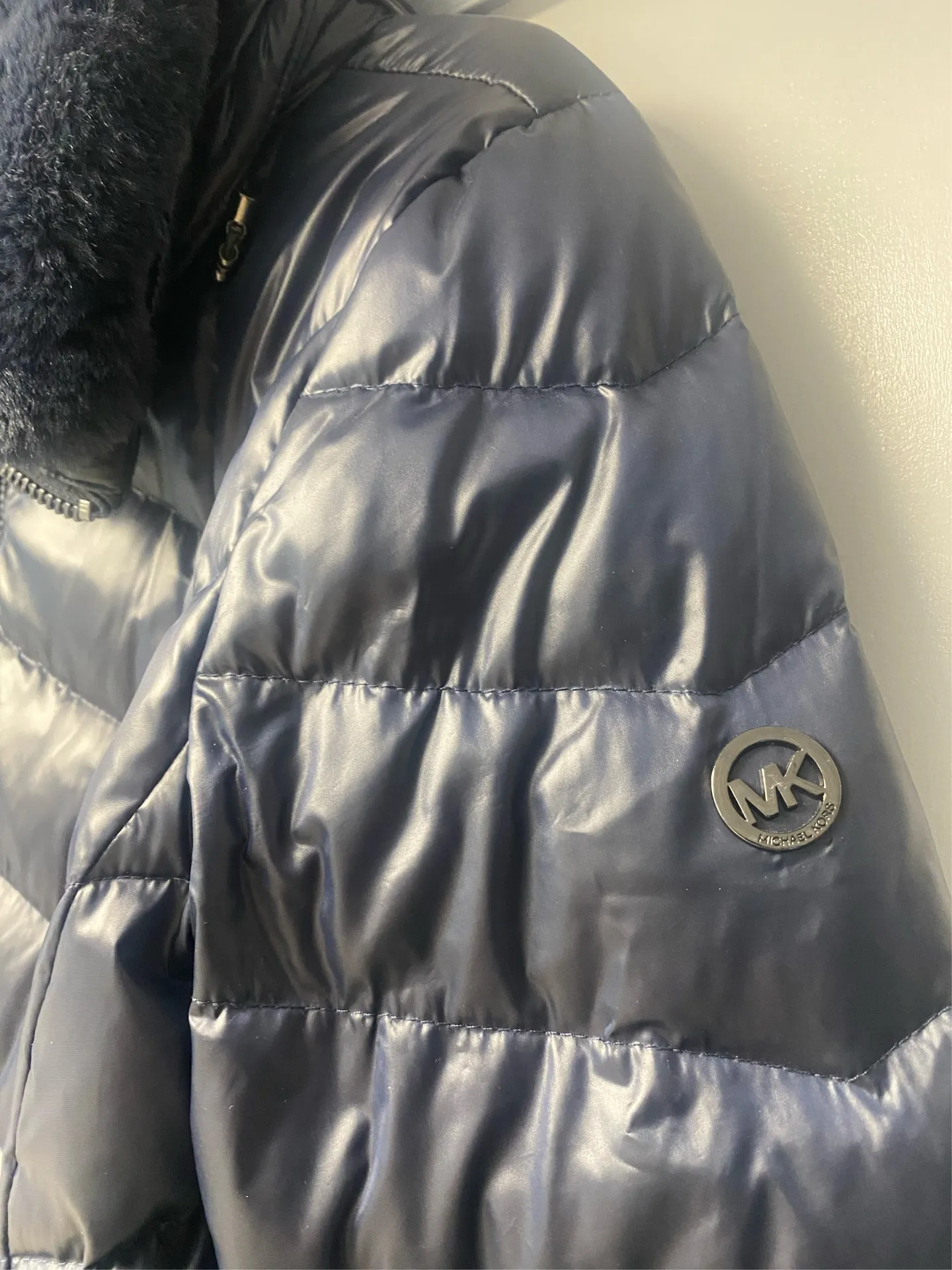 Michael Kors Women's Navy Quilted Jacket with Hood  - Image 5