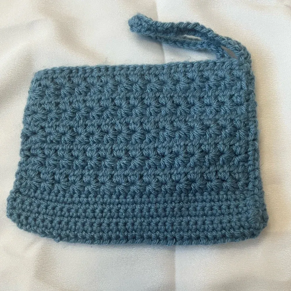 Handmade knit double clasp wristlet‎ Blue - Image 2