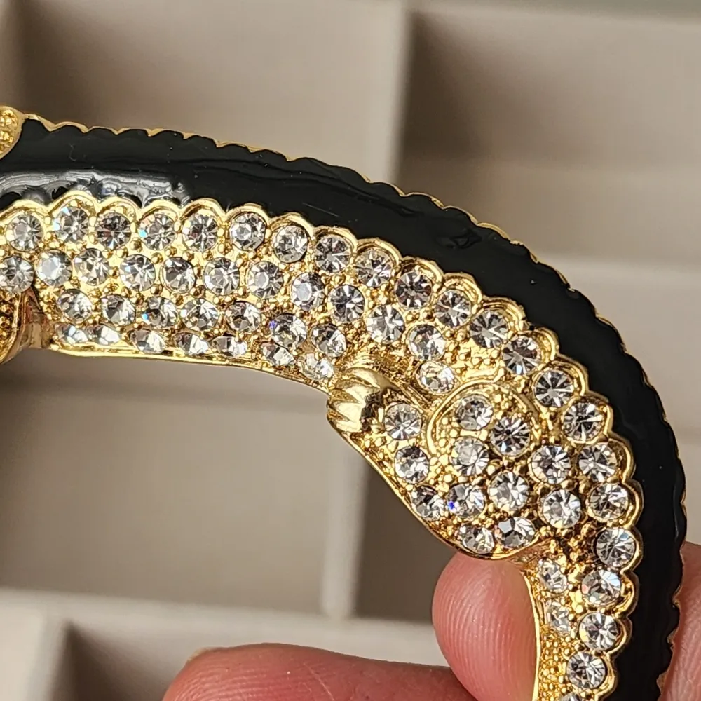 Large Statement Alligator Crocodile Austrian Crystal and Enamel Brooch Pin Gold - Image 4