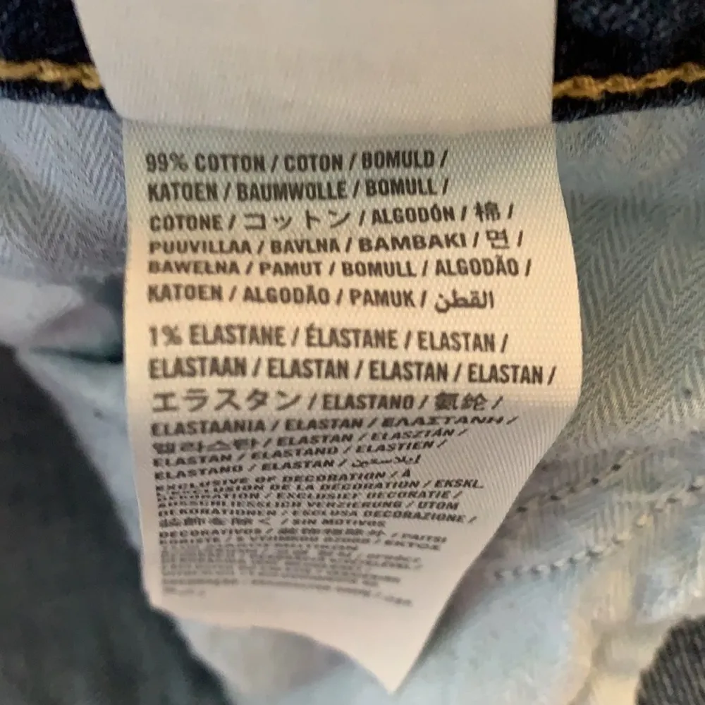 Abercrombie & Fitch Low Rise Distressed Bootcut Jeans Women’s Size: 26 - Image 7