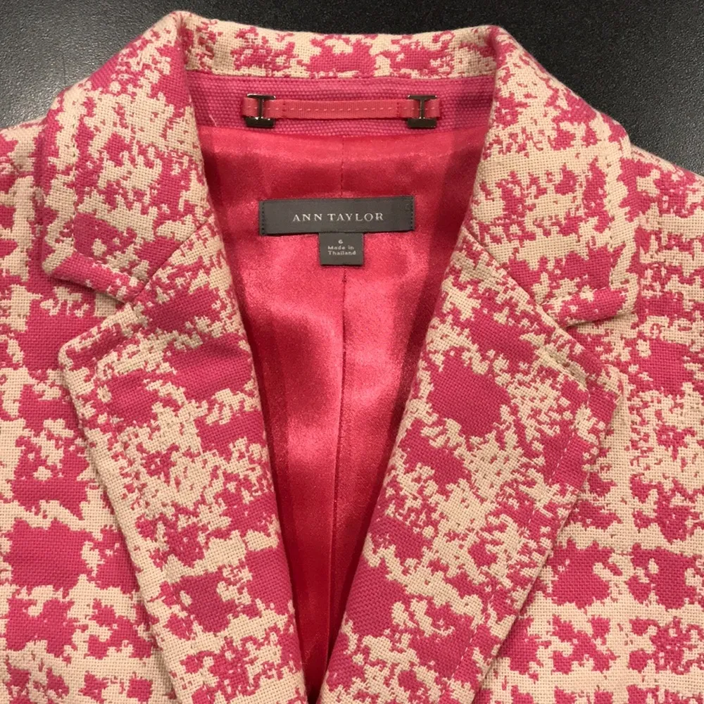Ann Taylor Pink and Cream Plaid Blazer - Image 4