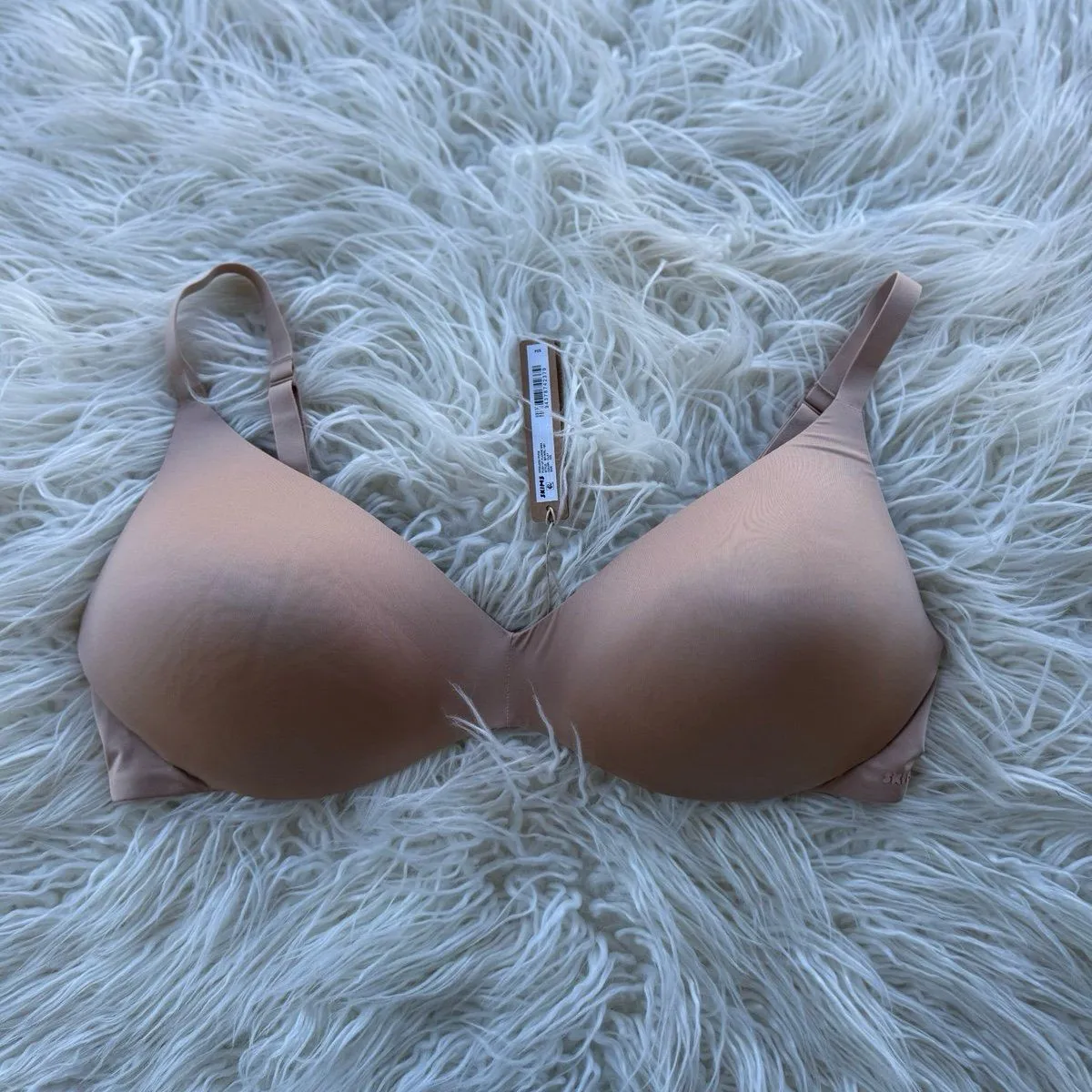 SKIMS  Wireless Form Pushup Plunge Bra Clay Size 40D - Image 3