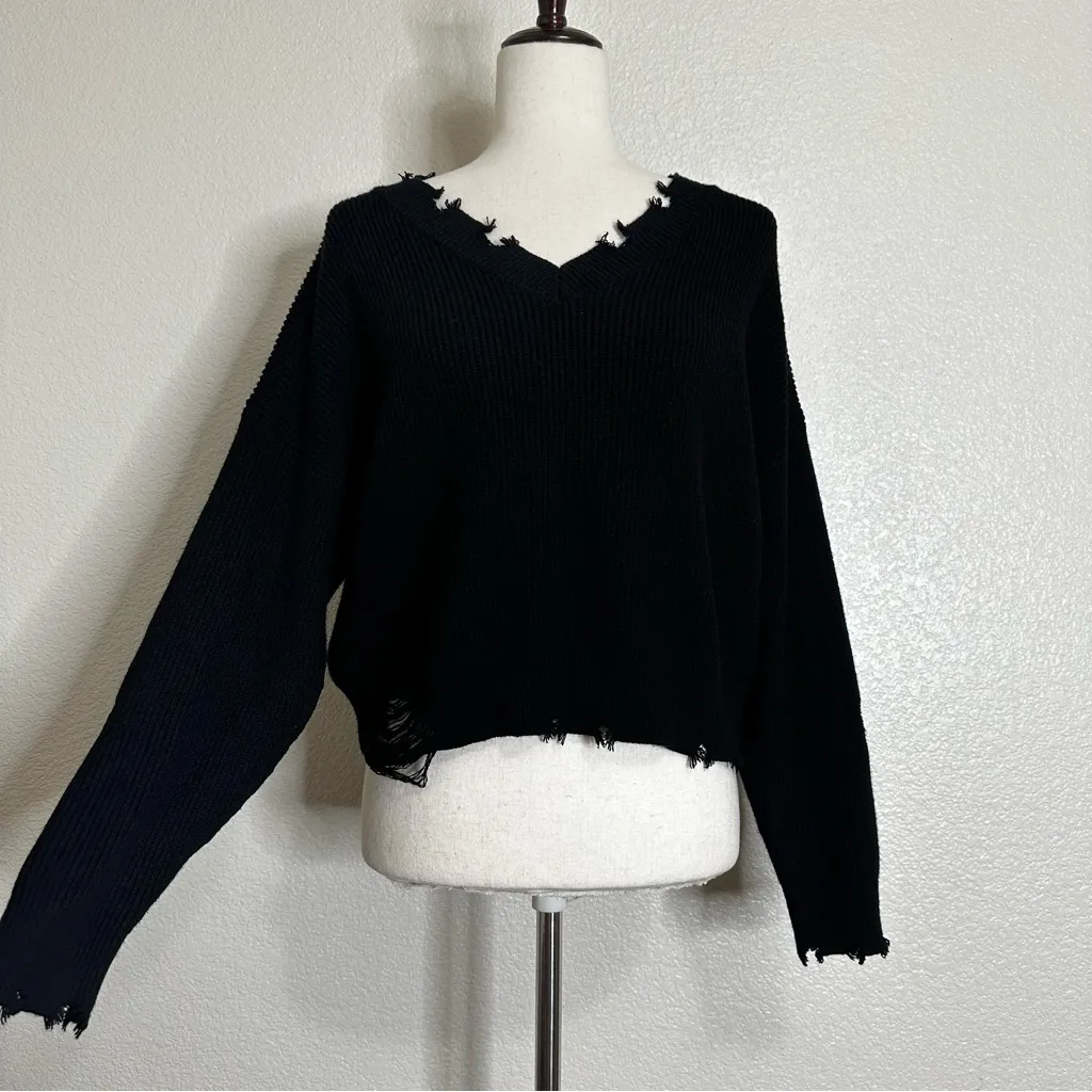 Halara Black Distressed V-neck Knit Pull Over Casual Sweater, Sz Medium - Image 3