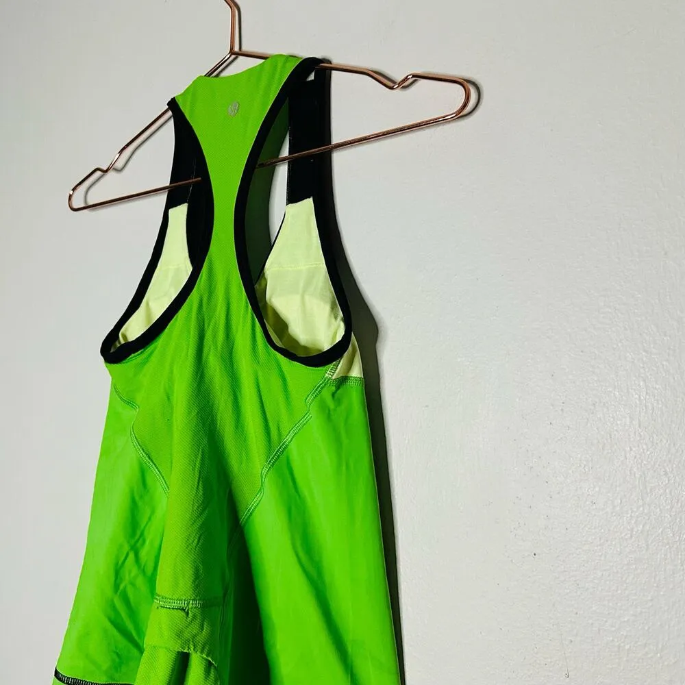 LULULEMON Atheletica Women's Lime Green & Black Built-In Bra Tank Top Size 2 - Image 4
