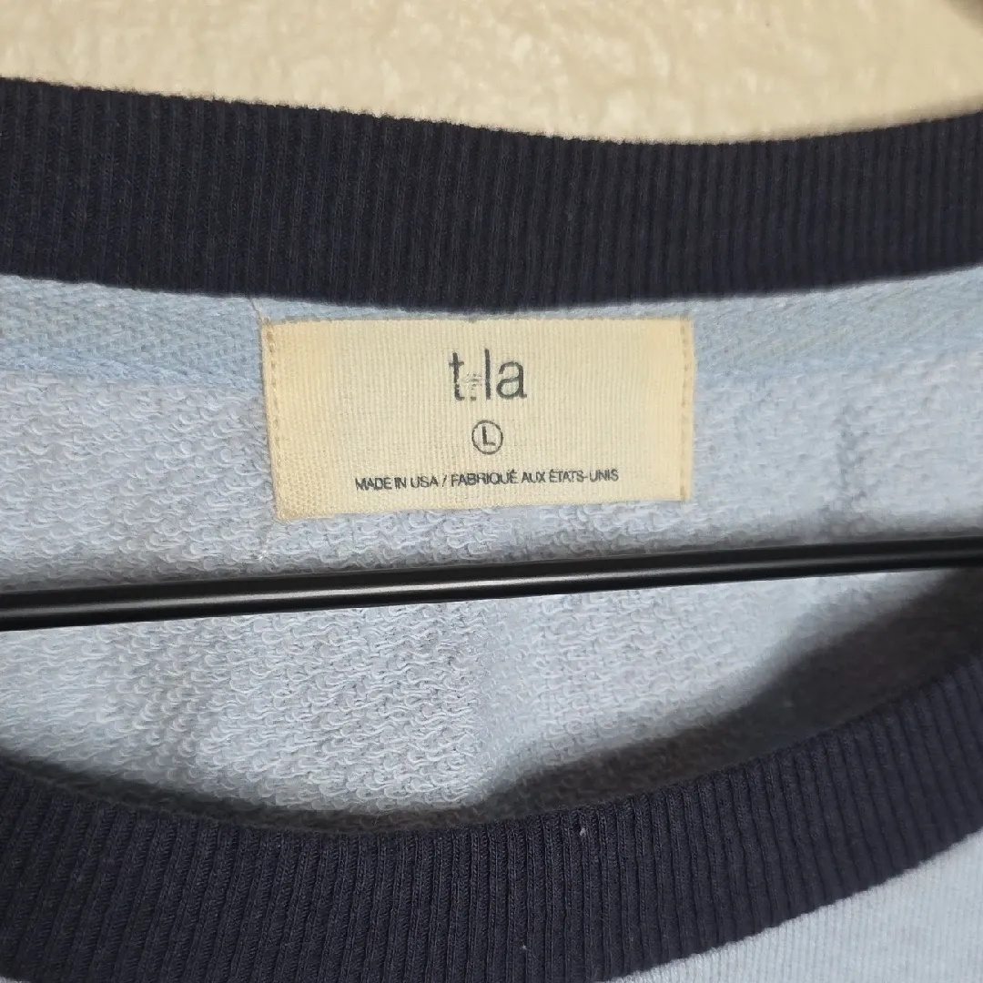 Anthropologie T.La Top Colorblock Puff Sleeve Shirt Light And Dark Blue Small - Image 3