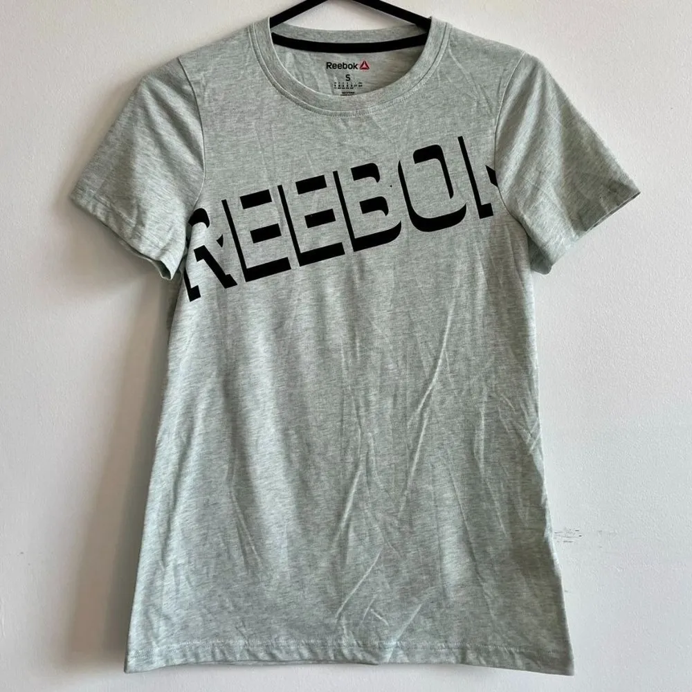 NEW Reebok Short Sleeve Shirt - Small - Image 2