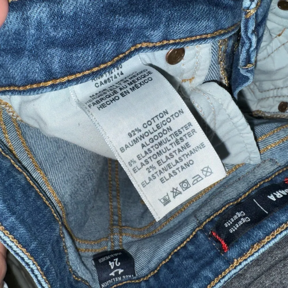 True Religion Jeans Mid Rise Sara Cigarette Size 24 Women's - Image 8