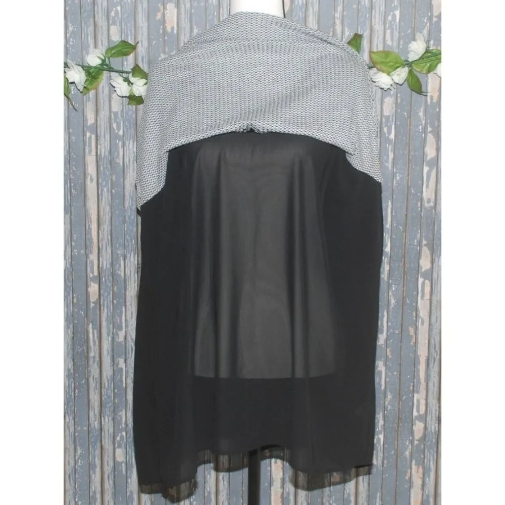 Maurices Women's Sweater Size 2 Gray Beaded Lined Open Back Embroidered Casual - Image 8