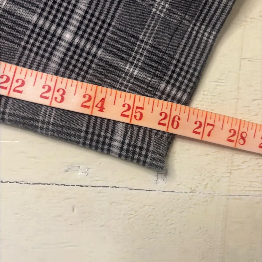 Hollister Womens Plaid Jumpsuit Gray White Flannel Size Large 12-14 New - Image 6