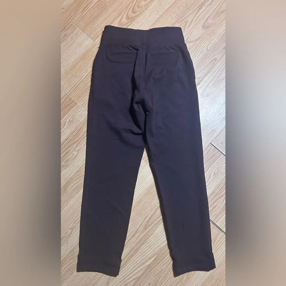 Women 6 HEATHERED BURGUNDY ’Kit and ace’ stretch pull on pants w/pockets Purple - Image 8