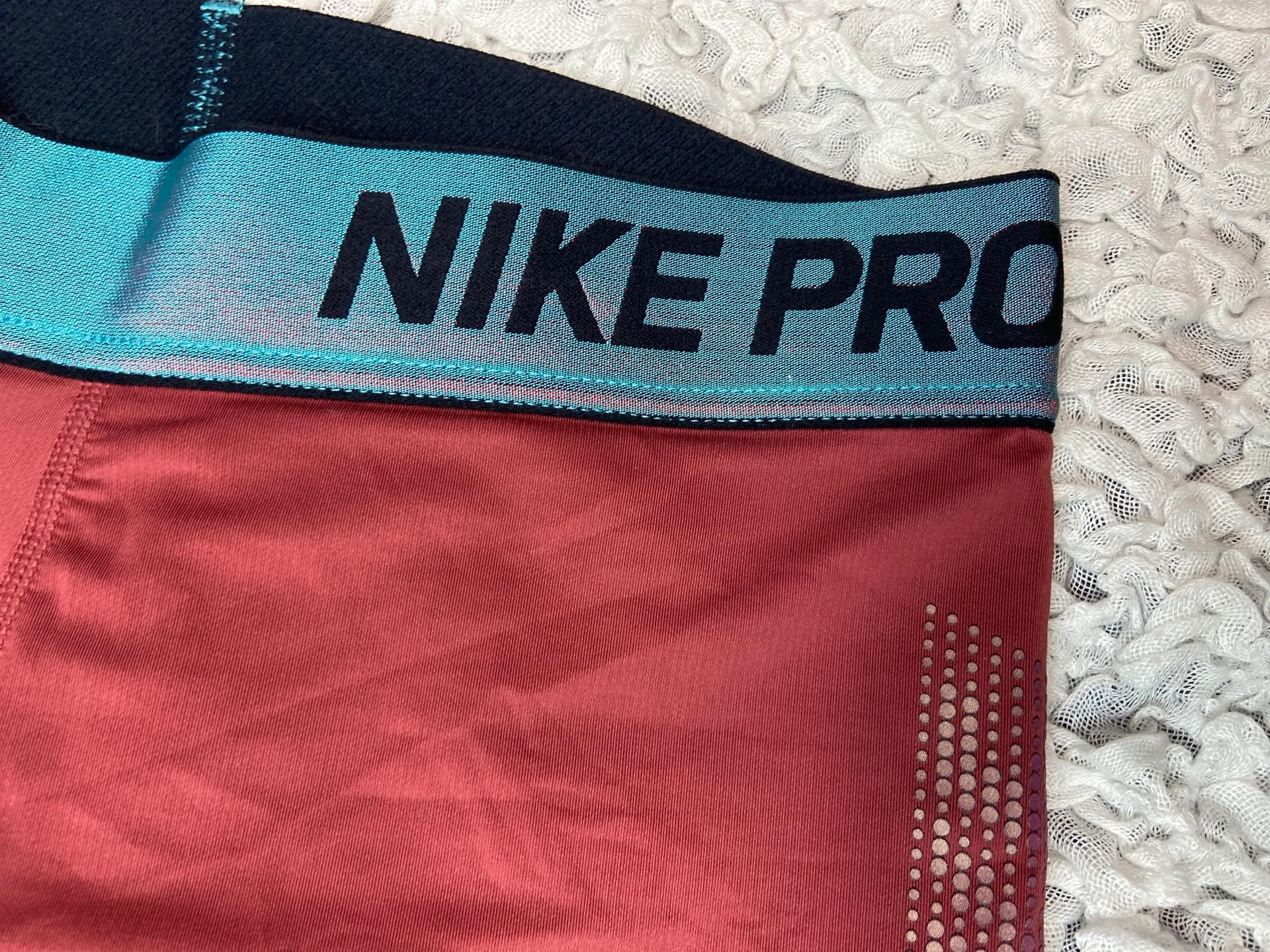 Nike Pro Leggings - Image 4