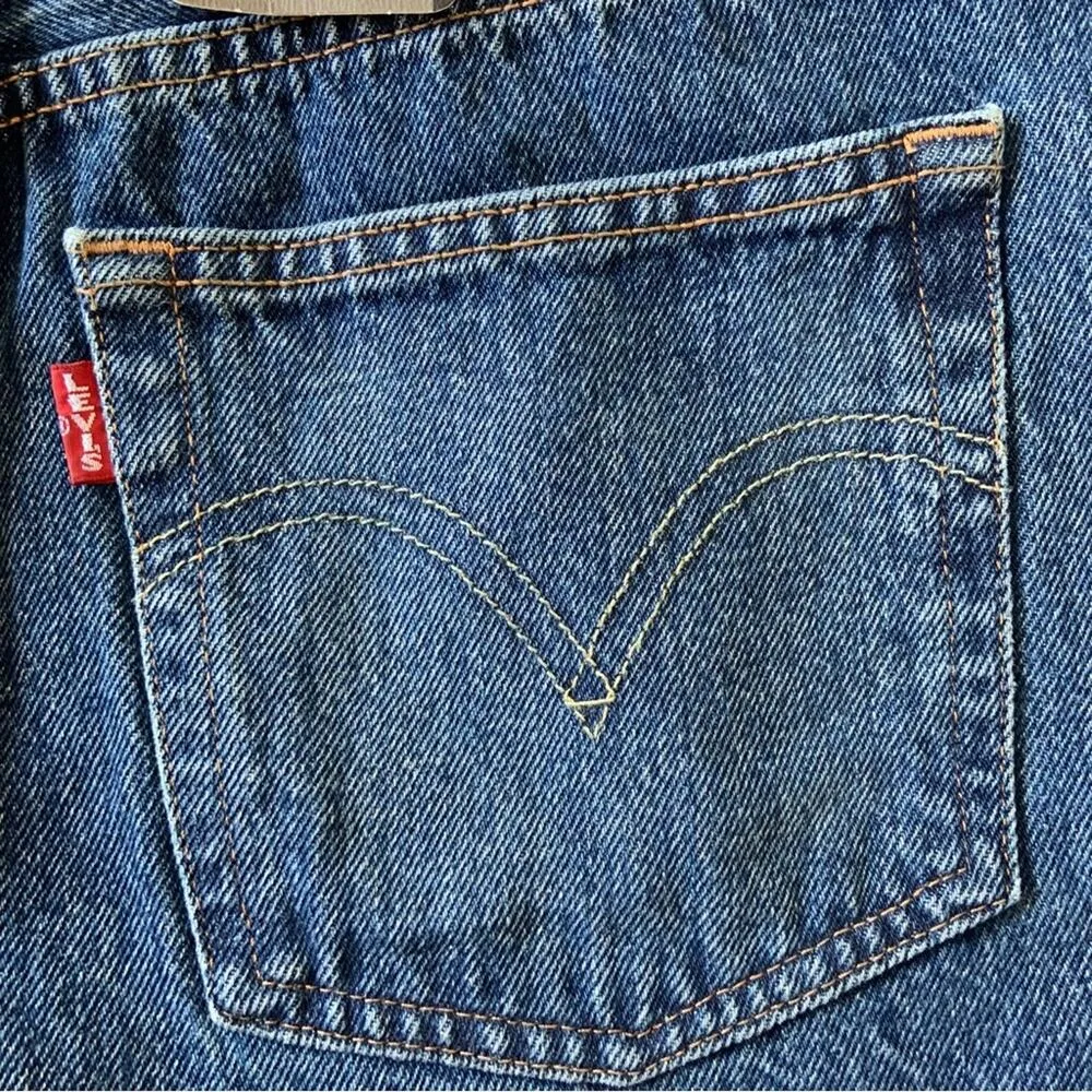 Levi’s Premium 501 High Rise Jean Shorts Size 28 NEW WITH TAGS Retail $69 - Image 10