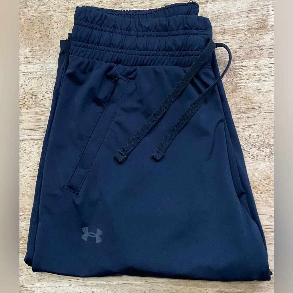 Under Armour Women’s XS Black New Fabric HG Armour Pants - Image 13