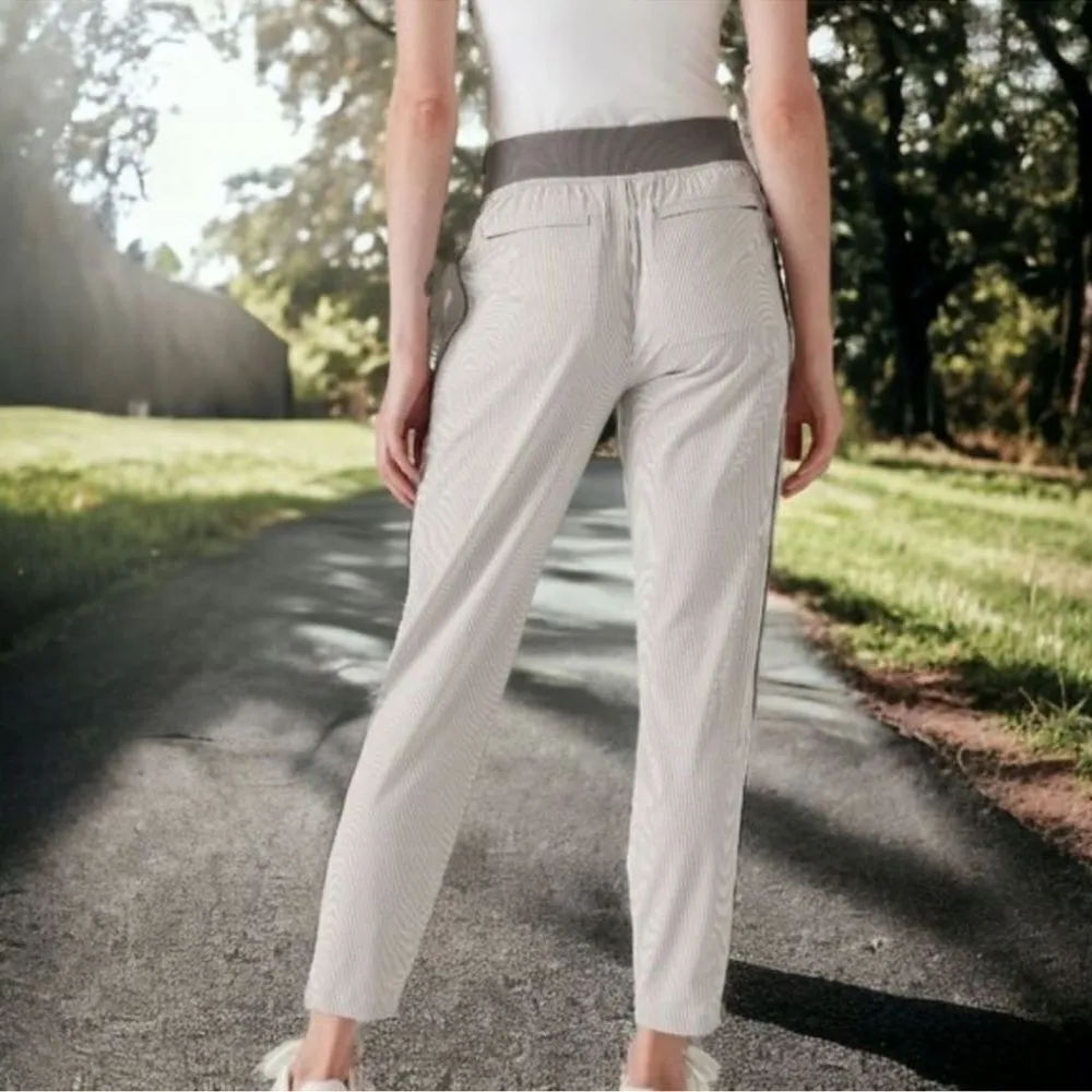 Athleta Brooklyn Textured Ankle Pant City Stripe Black/Sea Grey Size 14P - Image 5