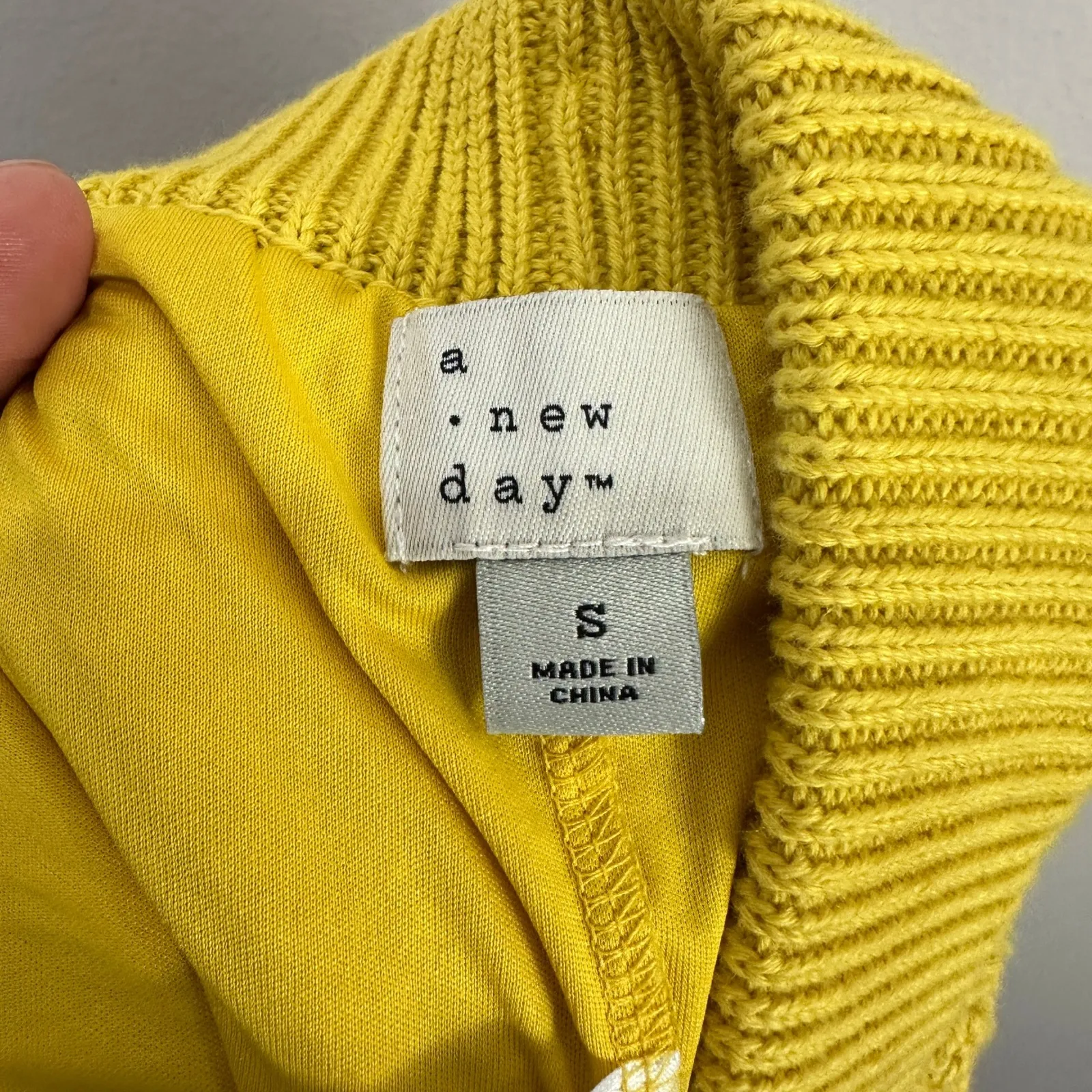 A New Day Crochet Shorts Womens Small Yellow Pull On Boho Costal Cowgirl Resort - Image 6