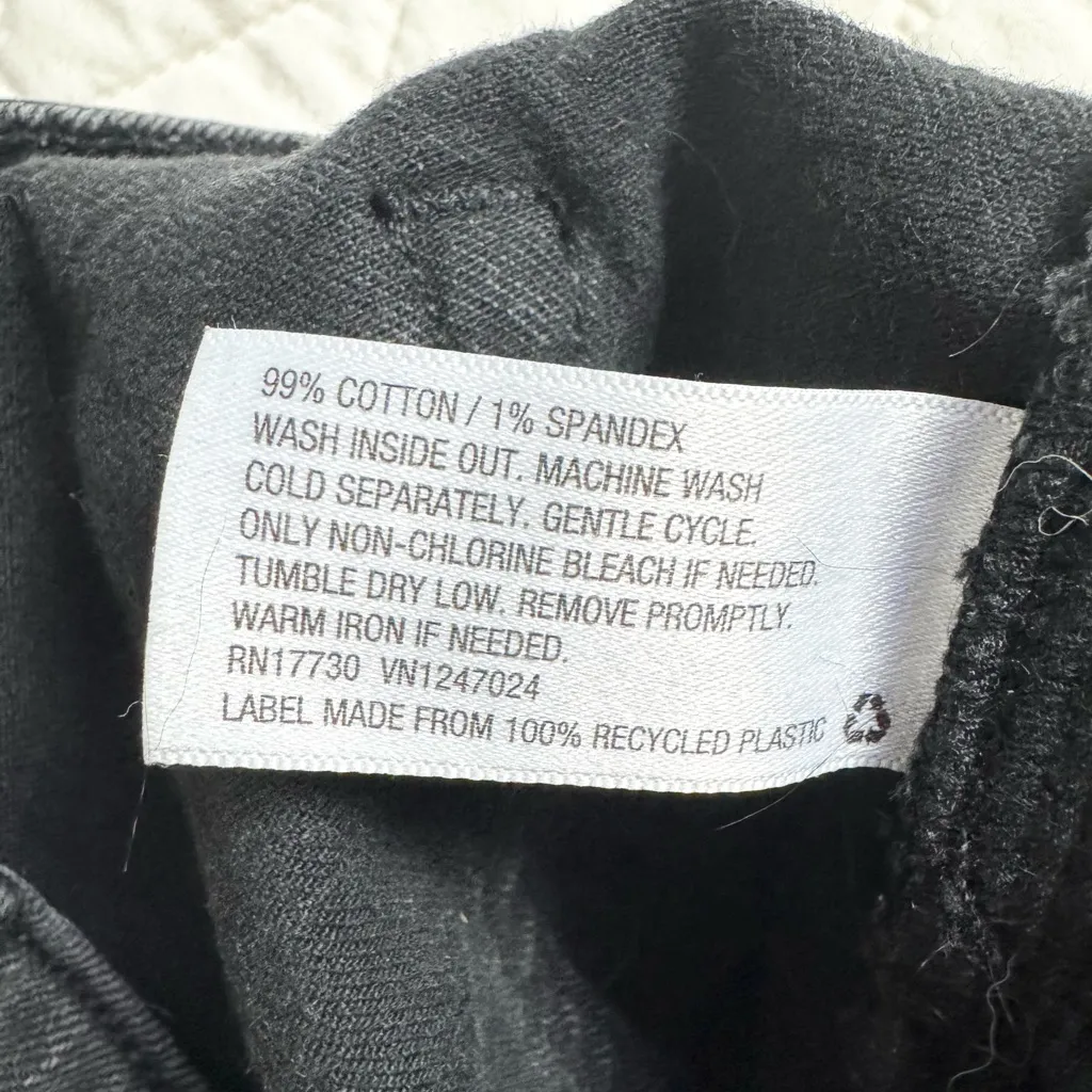 Wild Fable Jeans Womens Size 5 Faded Black
Destroyed High Rise Skinny Grunge - Image 7