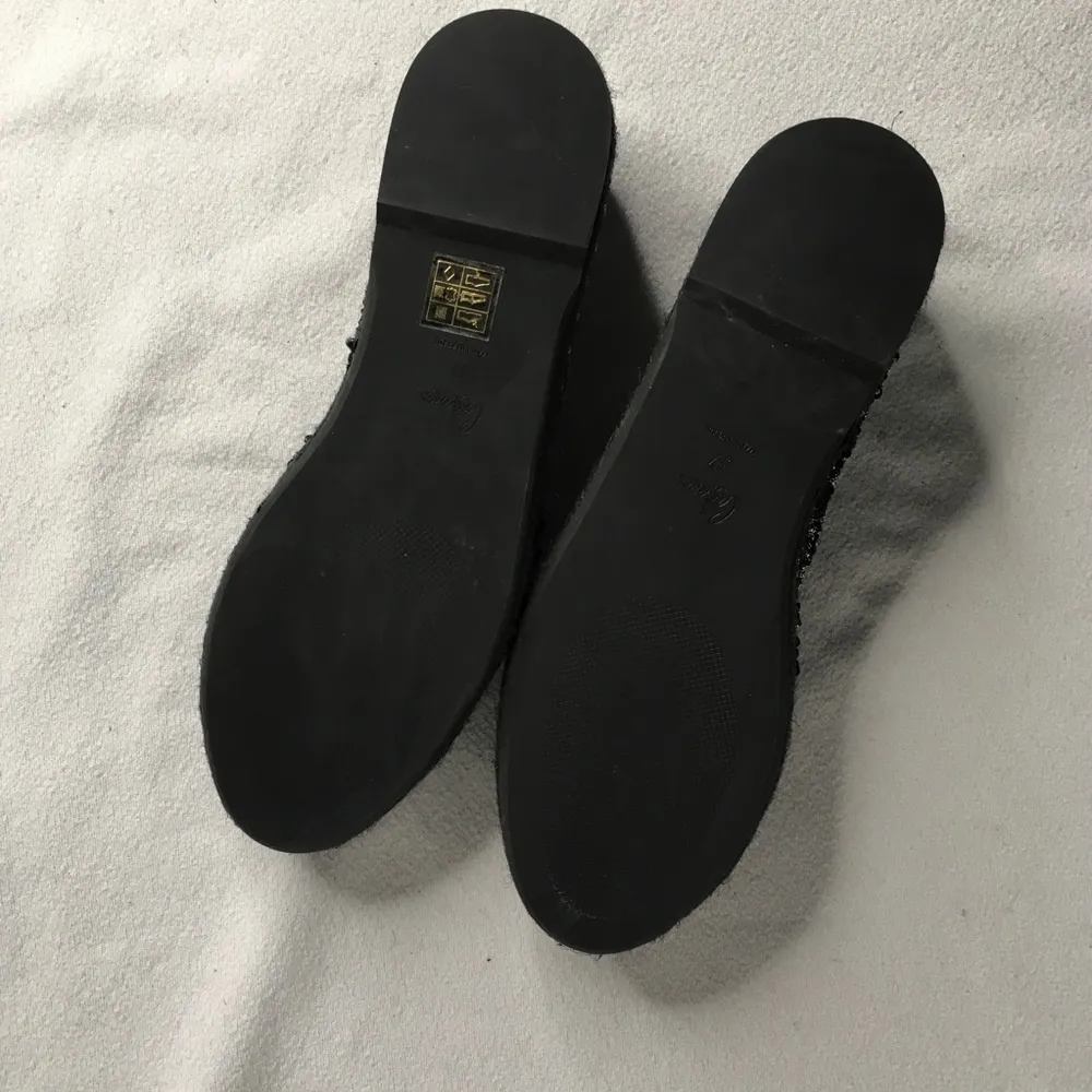 Castañer Womens Casual Flat Shoes‎ Size 37 Black White Round Toe Slip On - Image 8