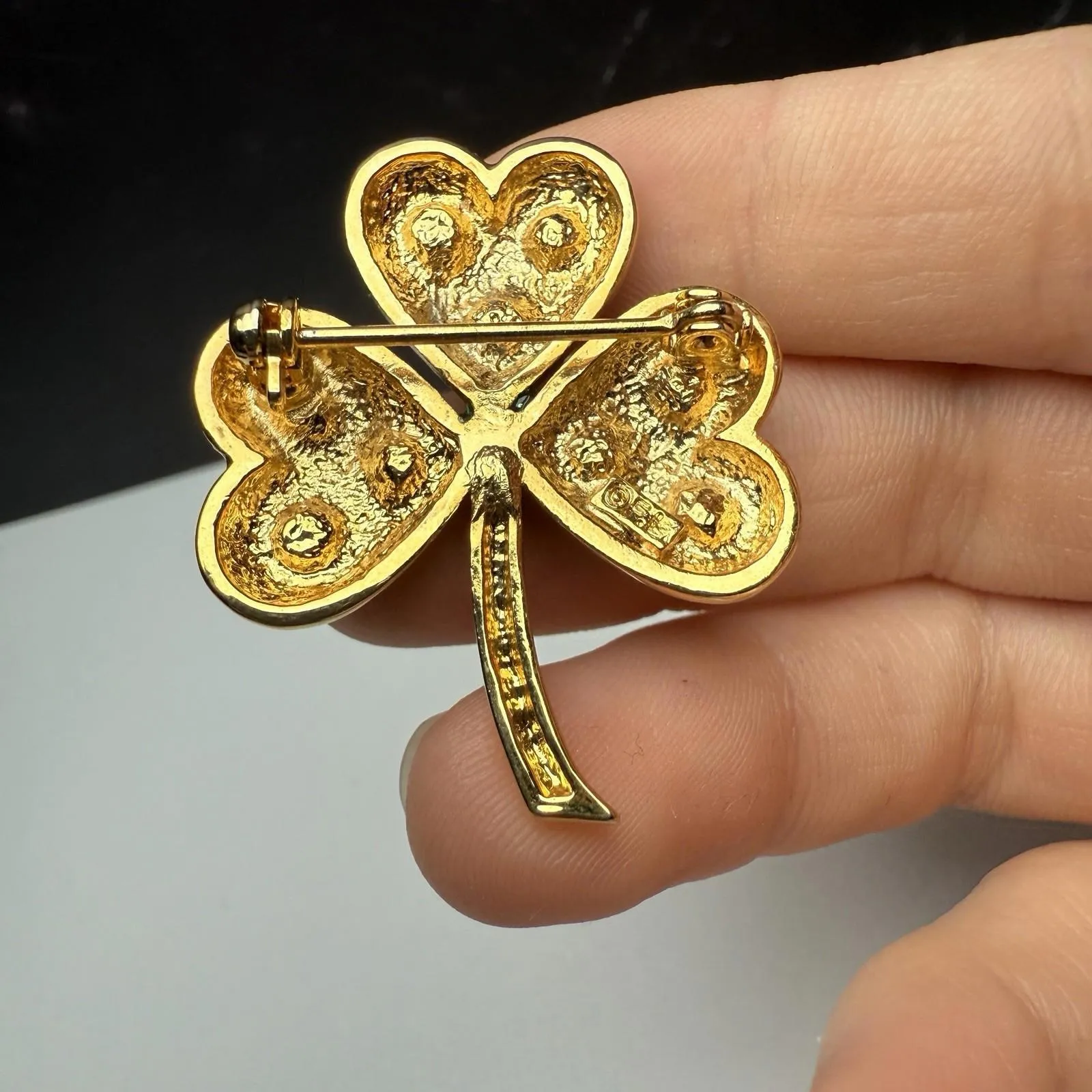 Green Rhinestone Three Leaf Clover Shamrock Brooch Pin Gold Tone St Patrick’s - Image 6