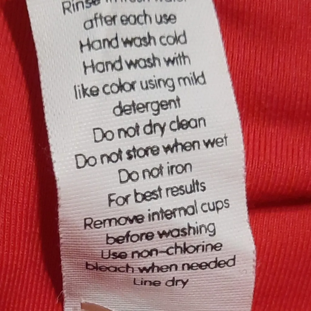 Athleta  Red Bikini Top Size 32 D/DD - Image 6