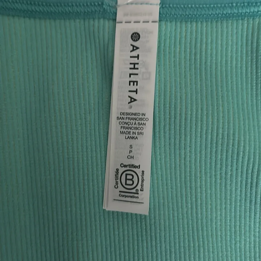 Athleta  aurora ribbed seamless crop tank - Image 3