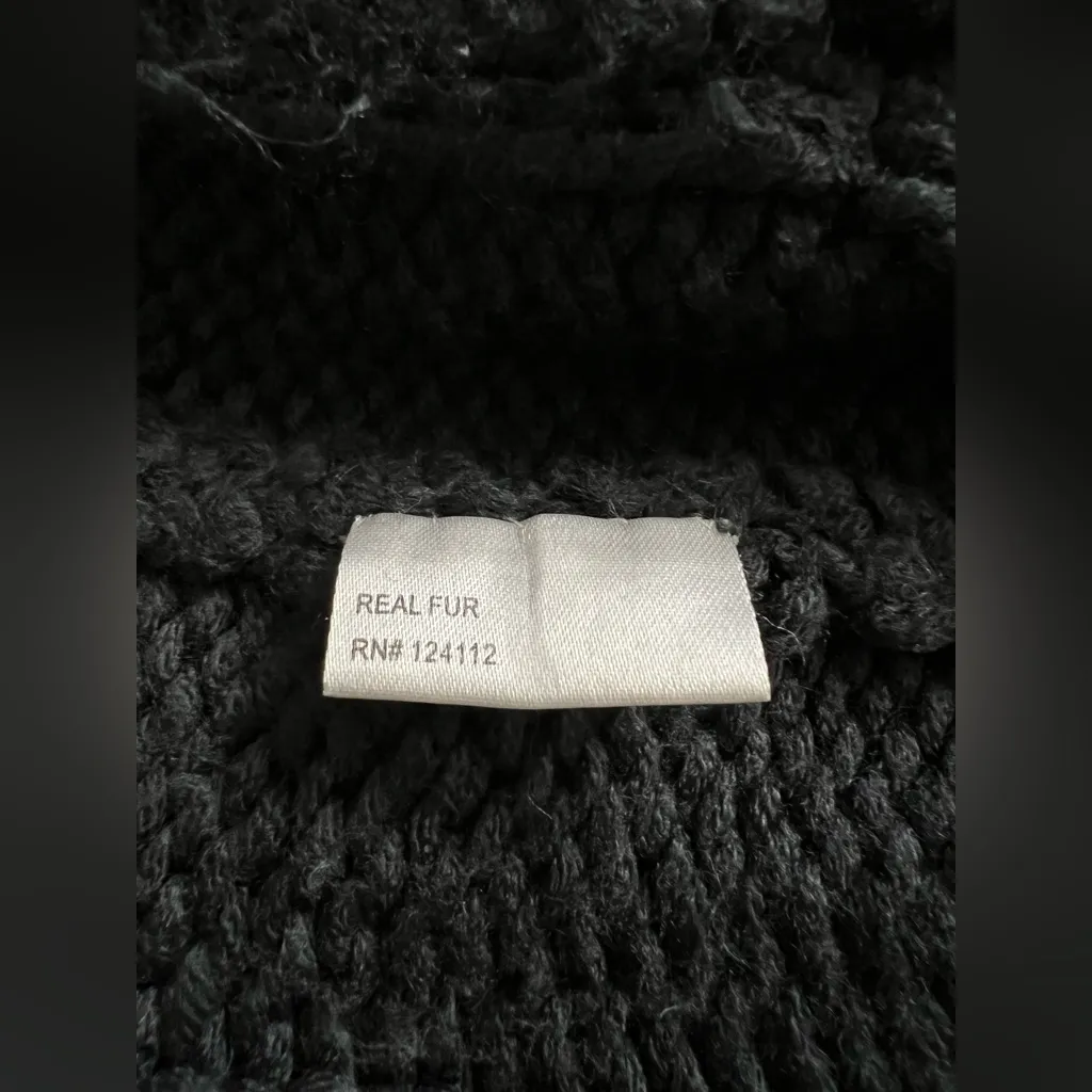 Women’s Jocelyn Rabbit Fur Trim Knit Gray Cozy Luxury Hooded Vest Medium - Image 4