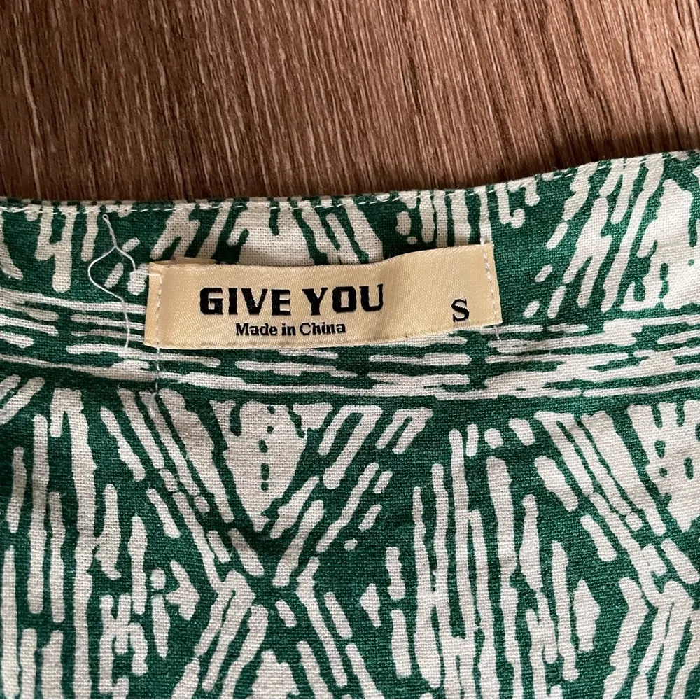 Give You Green White Printed Button Down Spaghetti Strap Romper Playsuit Small - Image 13