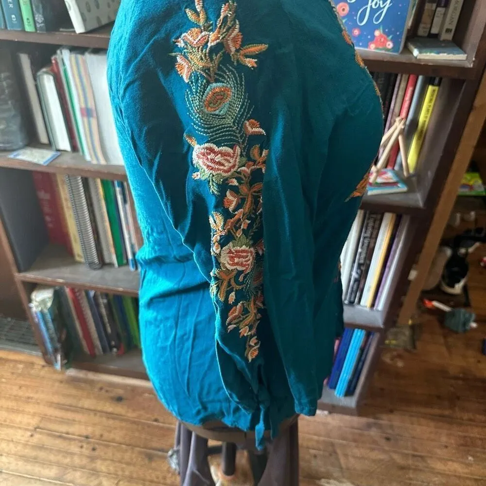 Reba embroidered flowers western cowboycore boho shirt Blue - Image 3