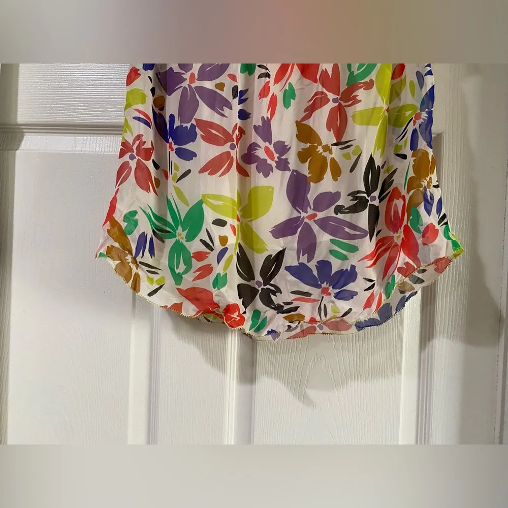 Velvet by Graham & Spencer Lucia Flutter Sleeve Top multi size x small new w tag Red - Image 6