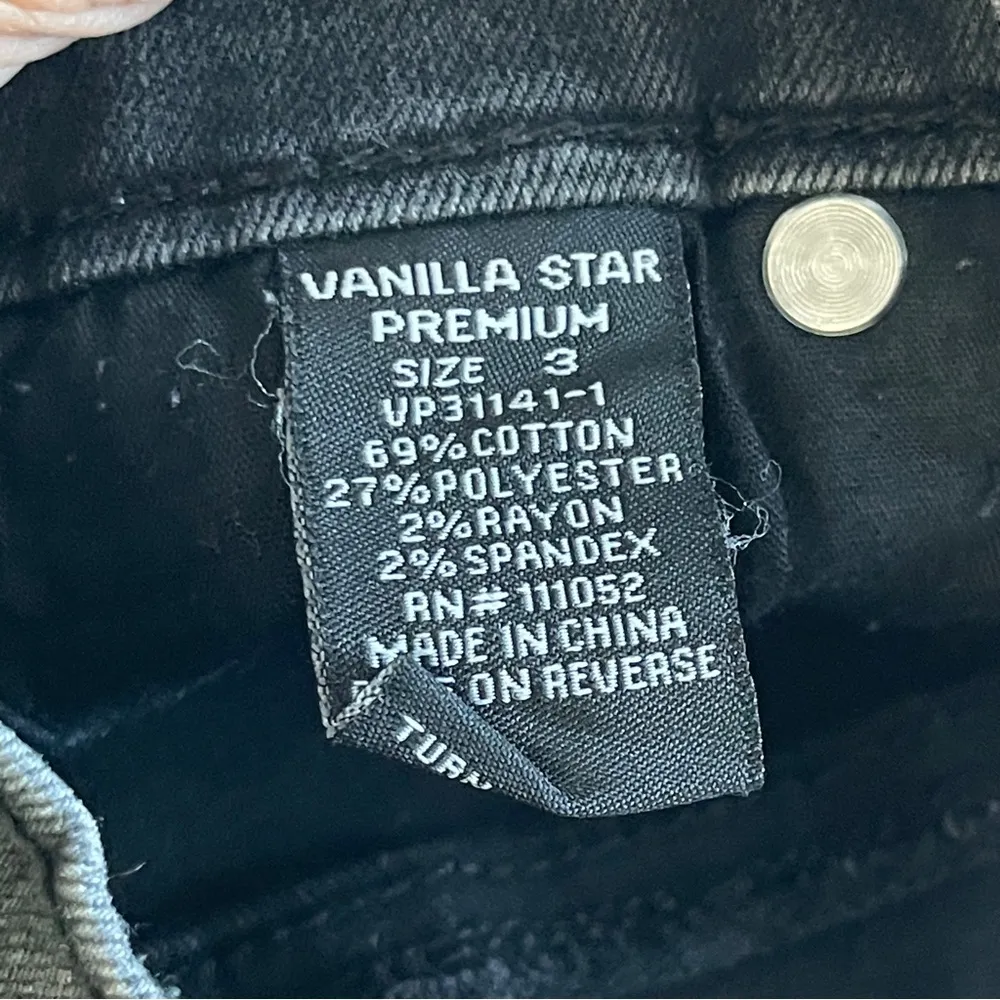 VANILLA STAR | Black High Waisted Rolled Cuff Denim Jean Shorts Sz 3 - Image 4