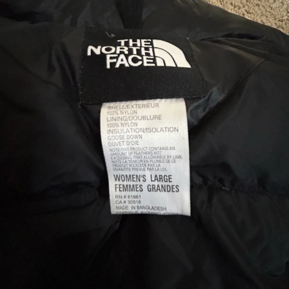 Women’s North Face Black Warm Winter Down Puffer Jacket Sz Lg - Image 4