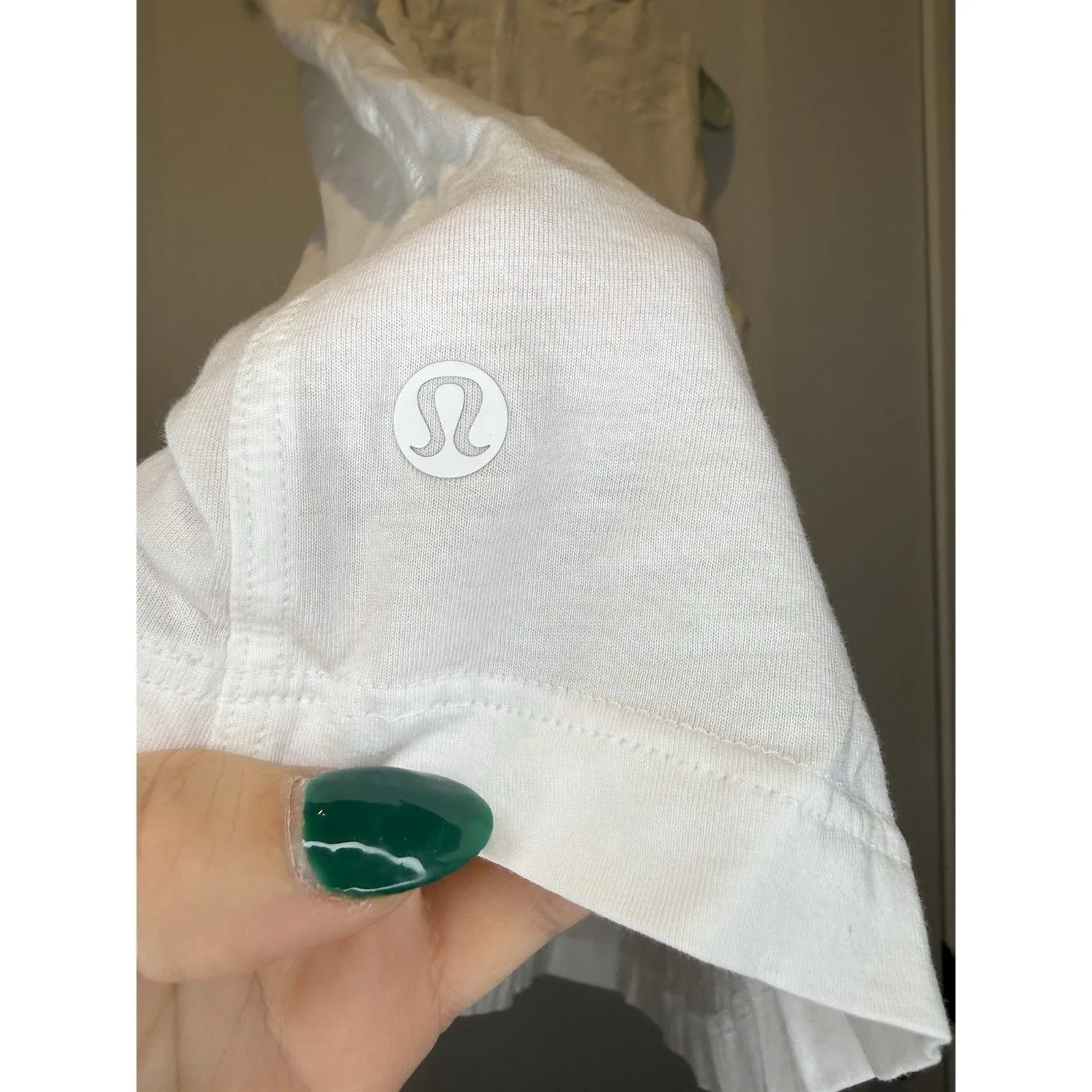 Women’s Lululemon All Yours Organic Tank White Tank Top Medium 10 Pima Cotton - Image 4