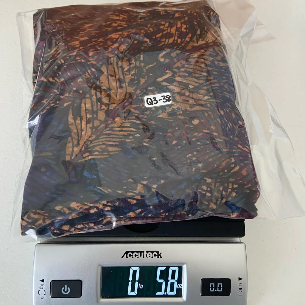 EUC Lularoe women’s leaf feather print soft patterned multicolor leggings‎ M/L - Image 8