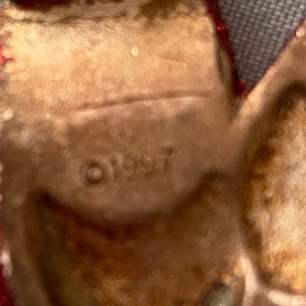 Vintage 1997 Brooch Pin Dorothy’s Ruby Red Slippers Wizard Of Oz 1.5”H x1.25” W - Image 5