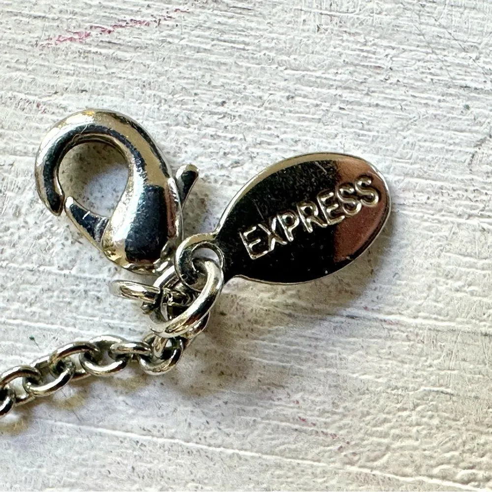 Express circle rhinestone pendant necklace - Image 6