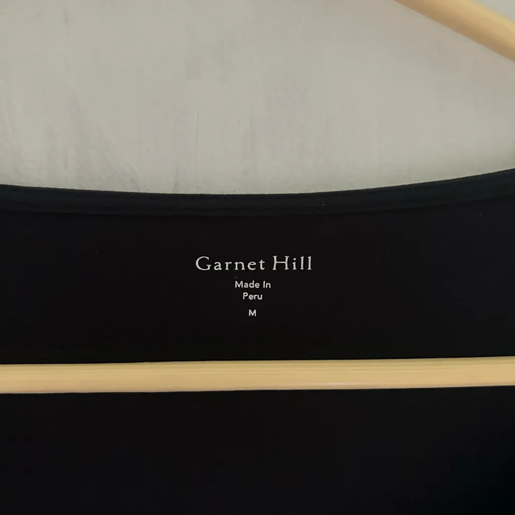 Garnet Hill size medium classic dress with long sleeves. Lightweight! - Image 4