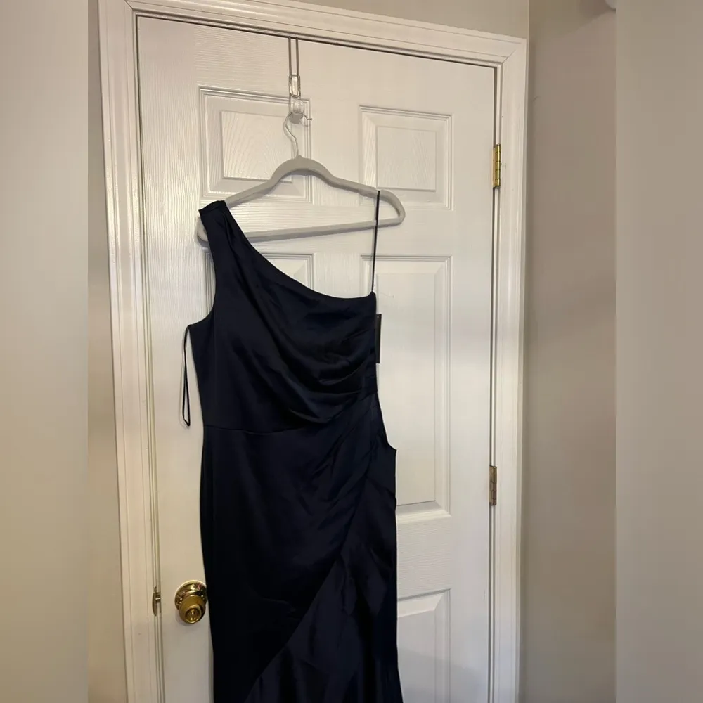 RICKIE FREEMAN FOR TERI JON One - Image 4