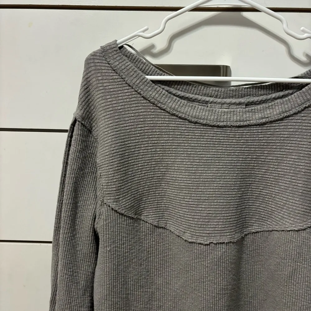 Free People OG Thermal Top Grey - Image 4