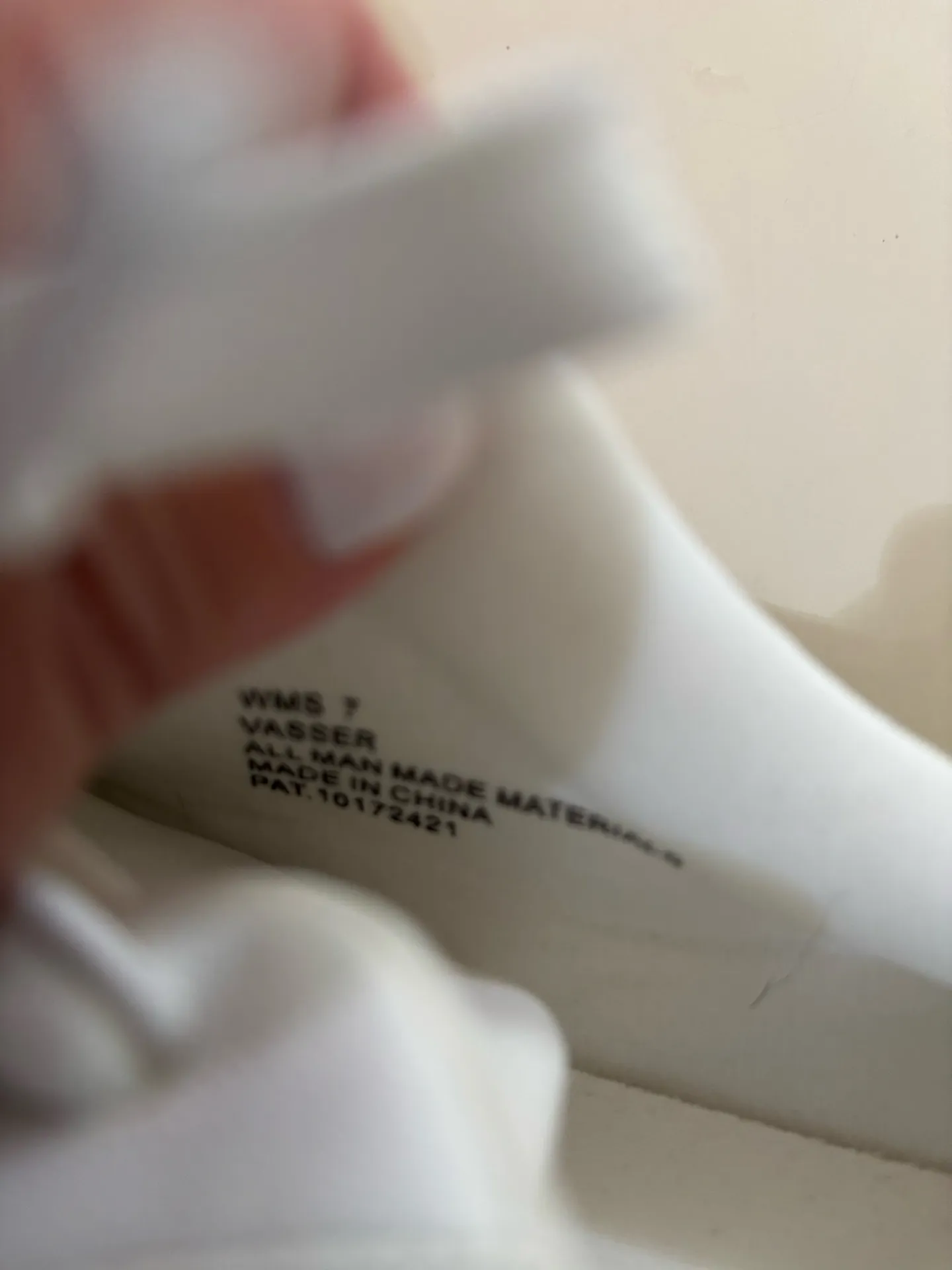 Dolce Vita Sneakers - Image 4