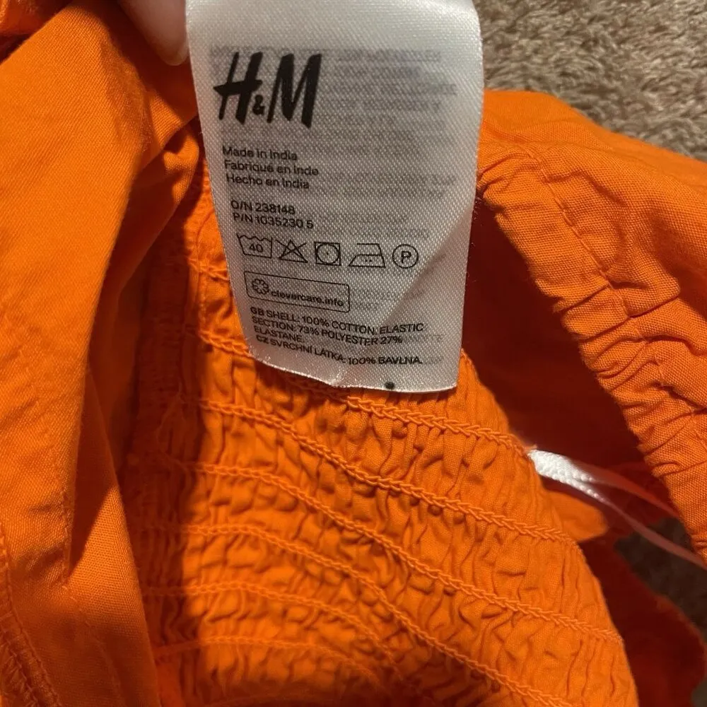 H&M Crop Top Womens Sz Medium Neon Orange Puff Sleeve Smocked Shirt Festival - Image 4